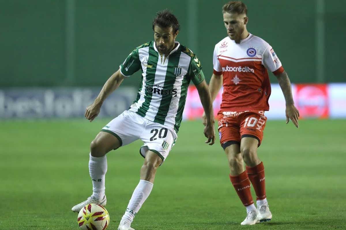 Nhận định soi kèo Argentinos Juniors vs Banfield lúc 07h00 ngày 12/11/2024