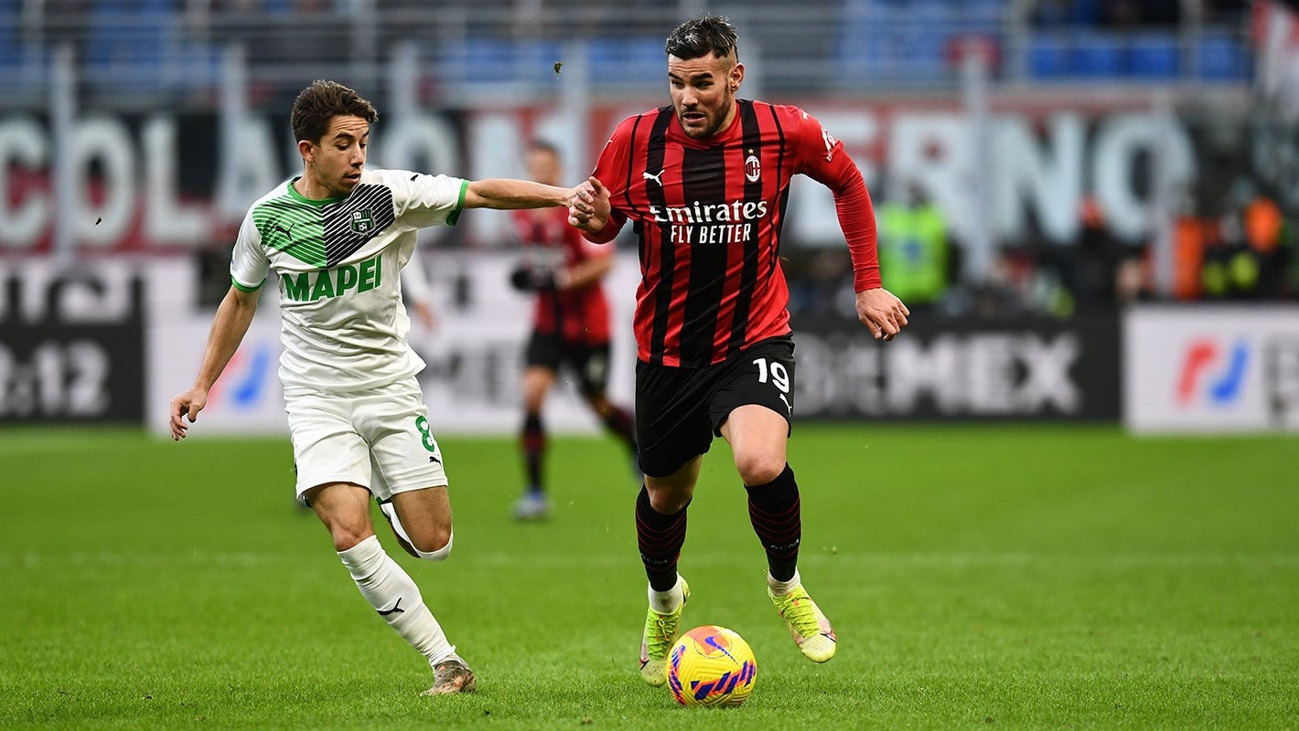 Nhận định soi kèo Milan vs Sassuolo lúc 03h00 ngày 4/12/2024